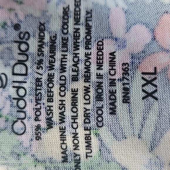 Cuddl Duds 2XL pajamas.  Like new.  Pink/floral. - Picture 5 of 5